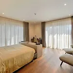 Ξενοδοχείο Du Nord 4*